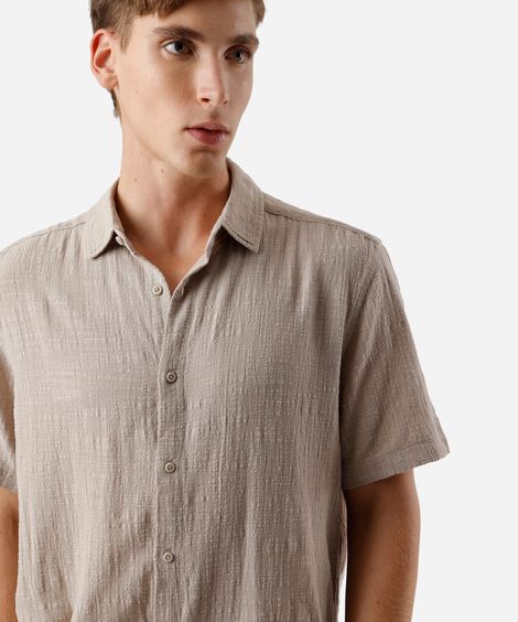 camisa texturizada manga curta algodao - kaki claro