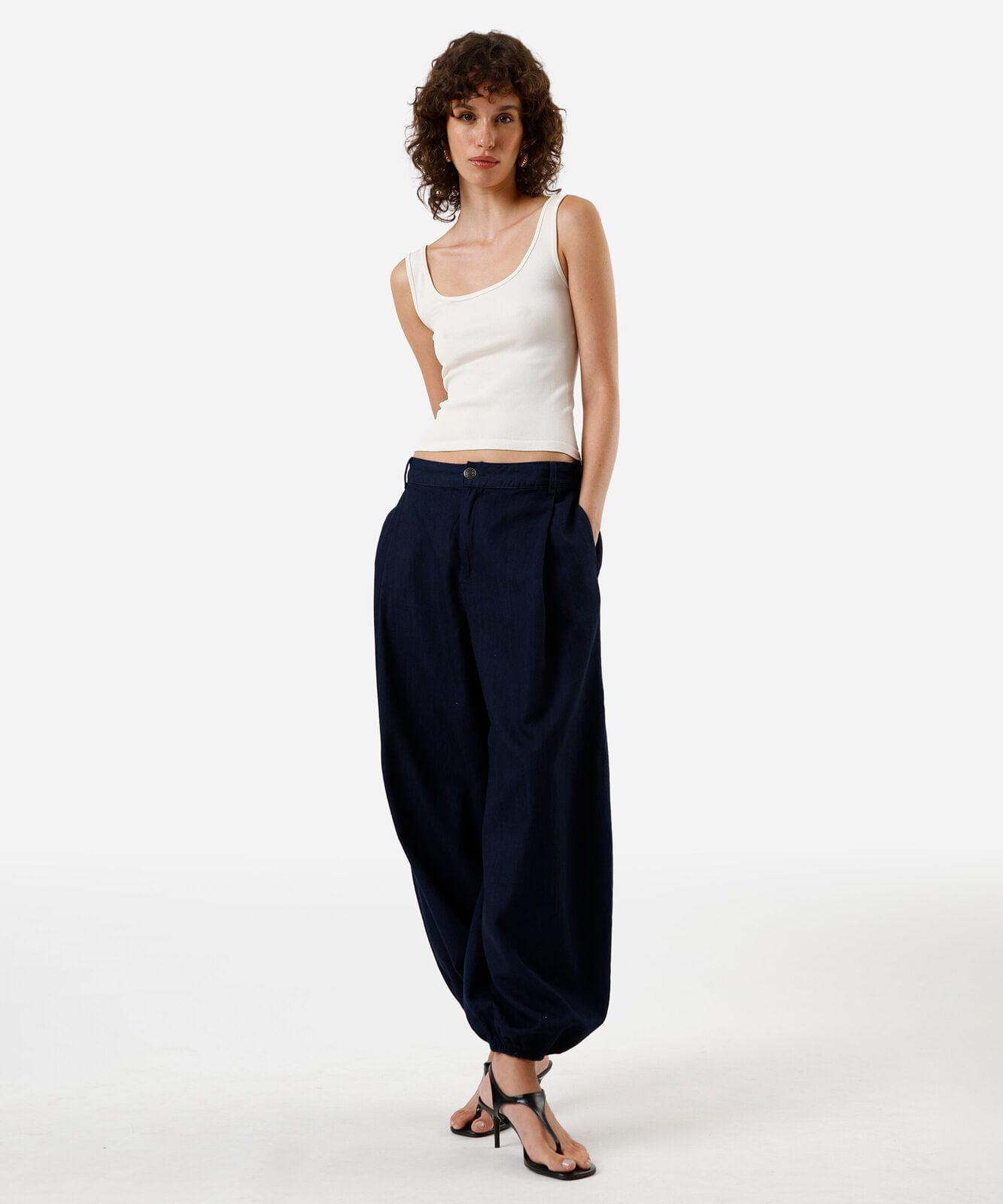 regata básica feminina de poliamida canelada off white