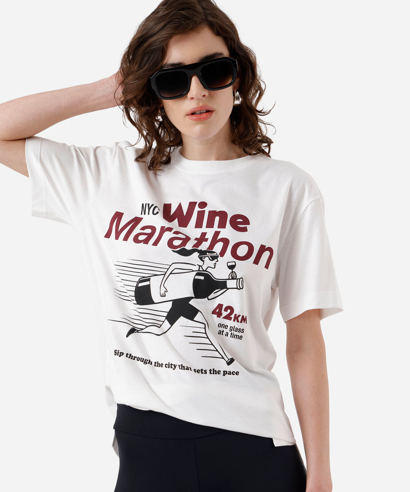 camiseta feminina de algodão estampa oversized off white