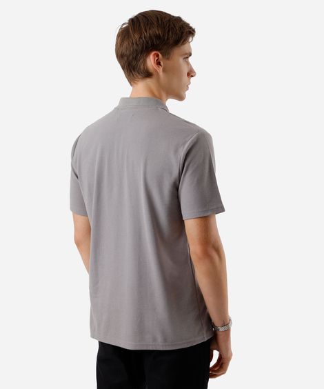 polo masculina com zíper texturizada cinza