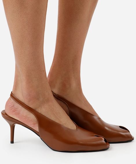 scarpin peep toe salto fino oneself marrom