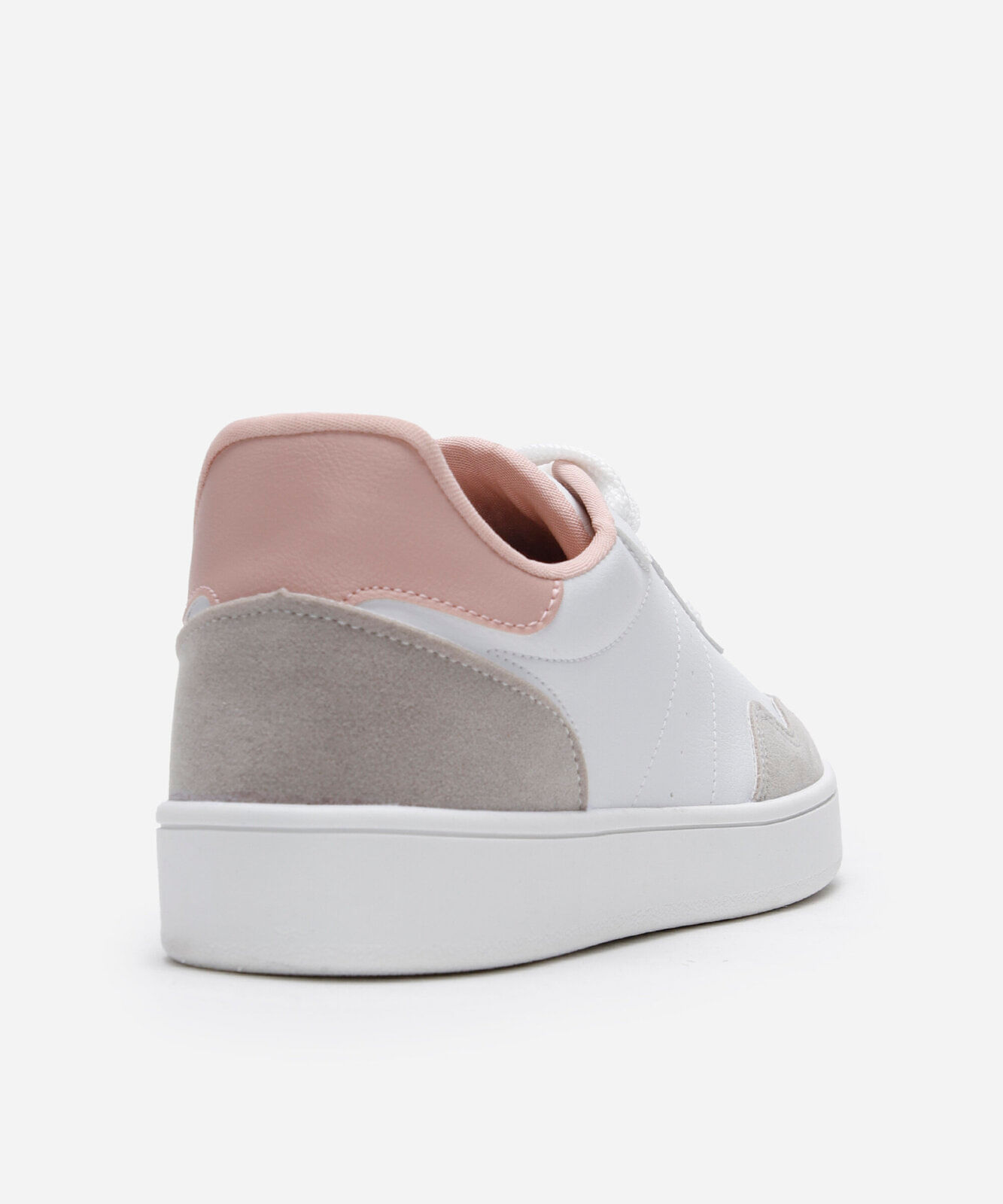 tênis feminino casual com recortes rosa