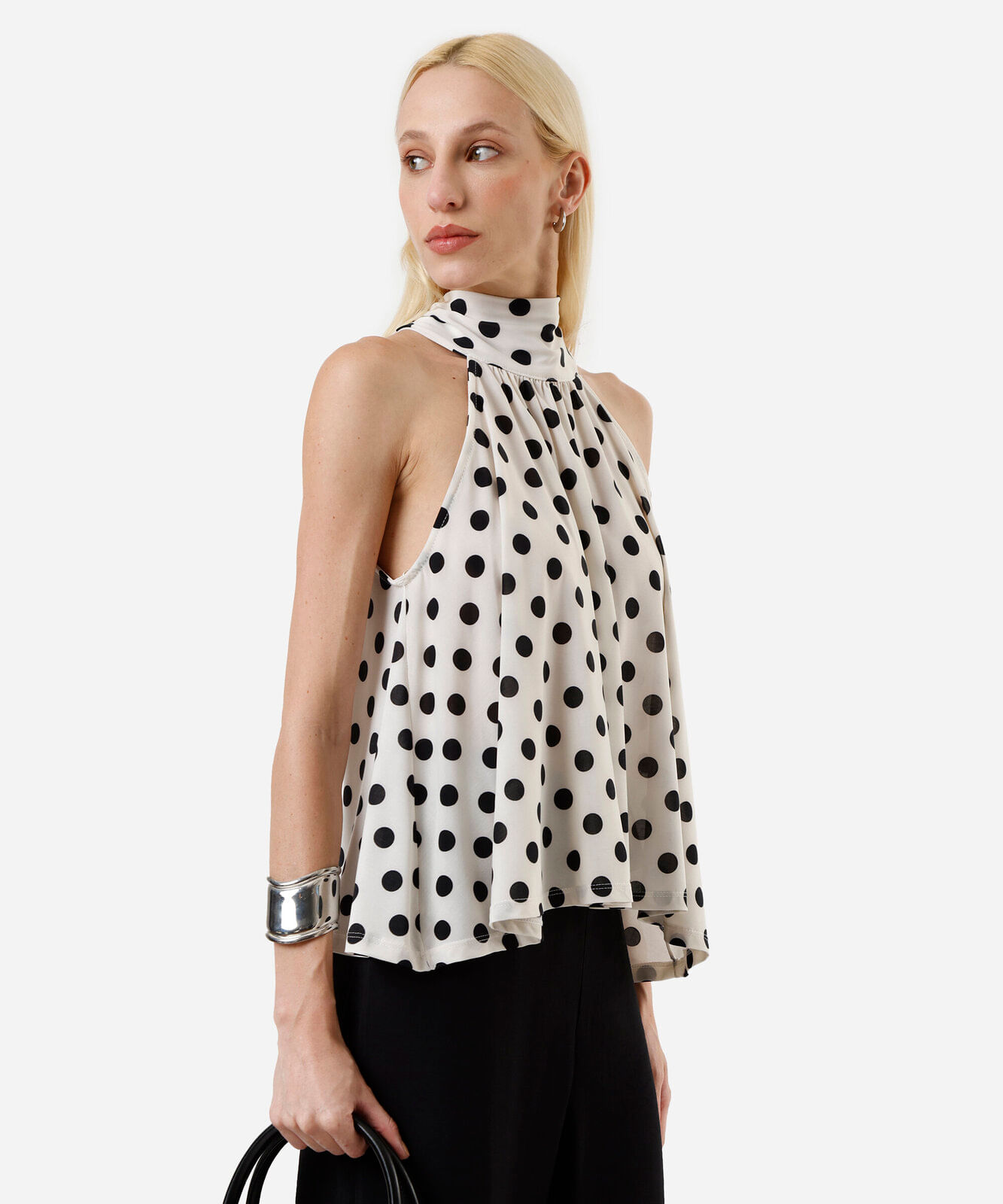 blusa halterneck feminina com amarração poá off white