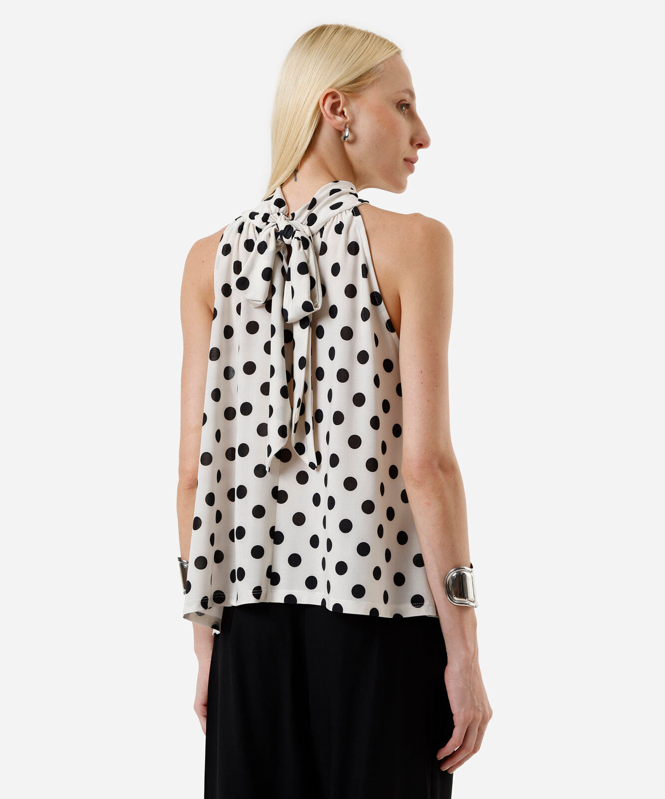 blusa halterneck feminina com amarração poá off white