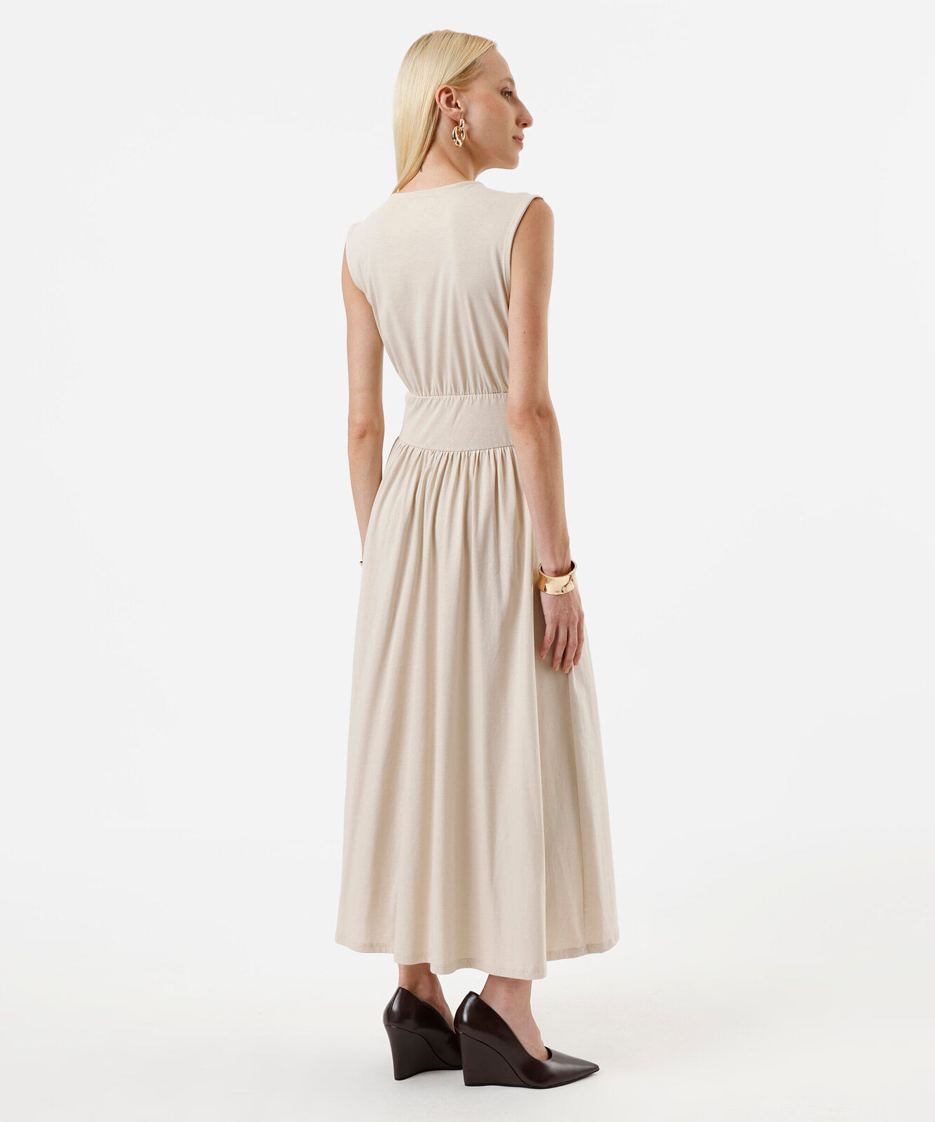 vestido midi feminino de algodão decote redondo bege