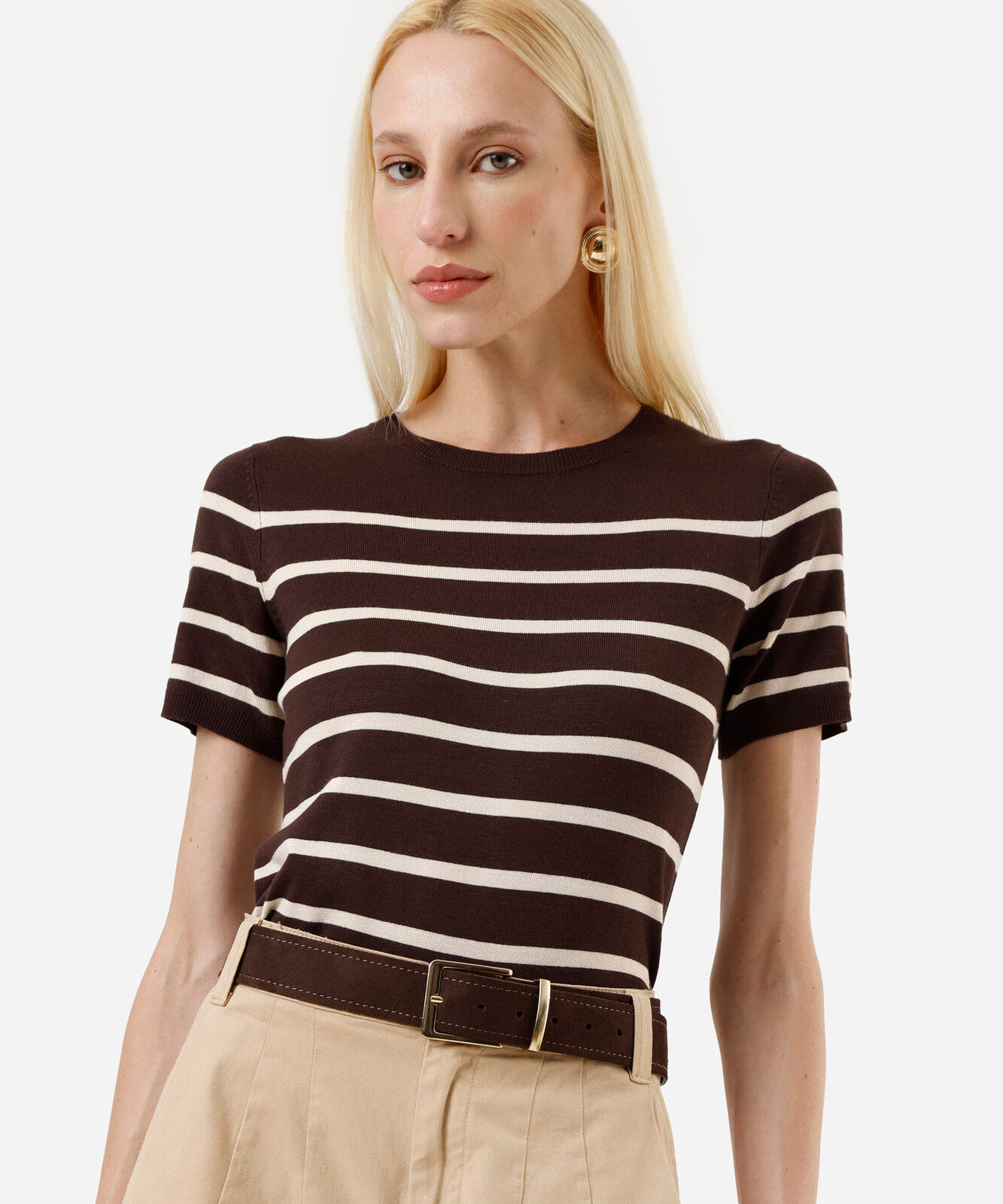 blusa feminina de tricot listrada marrom