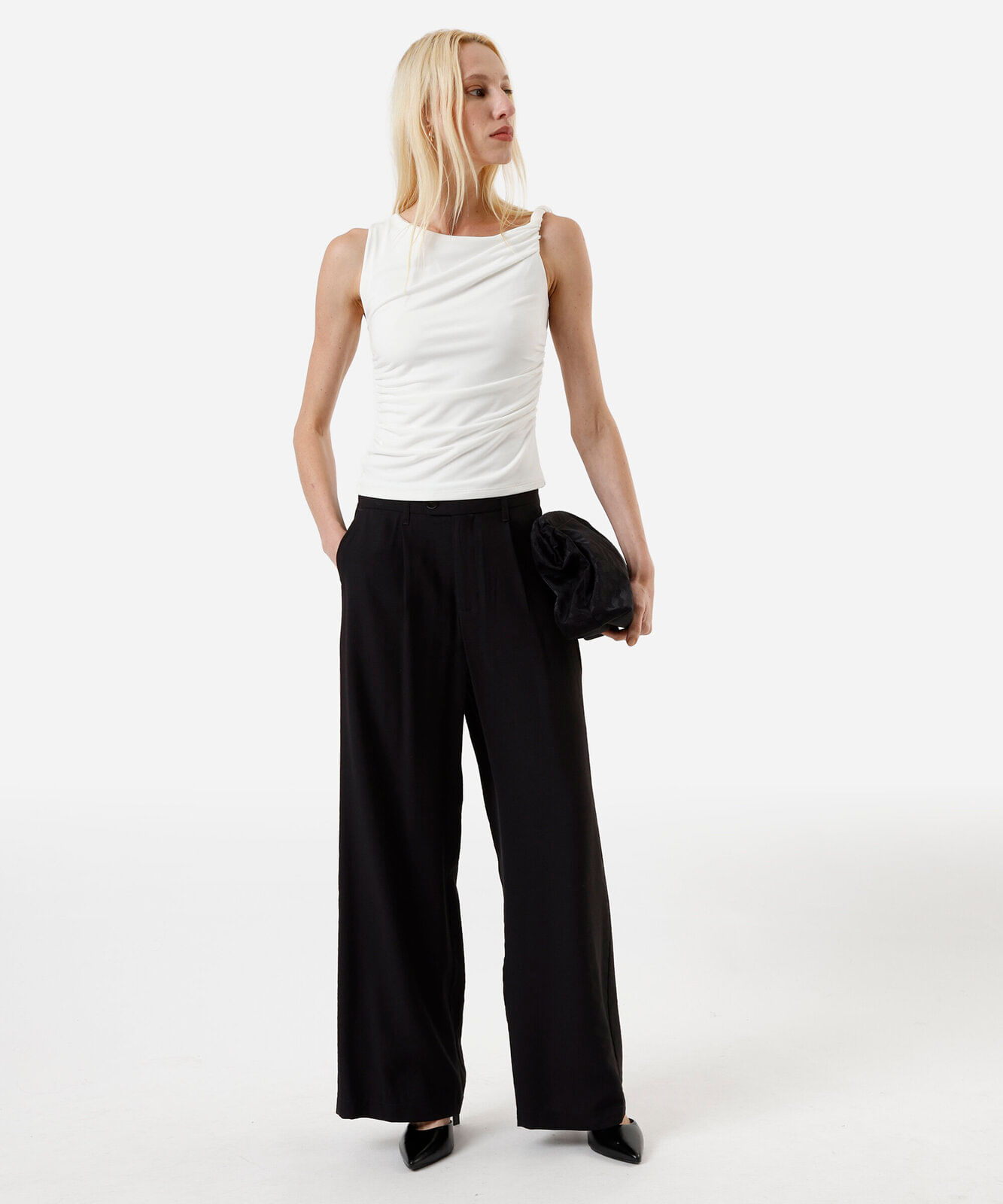 calça wide leg feminina com viscose cós elástico preta