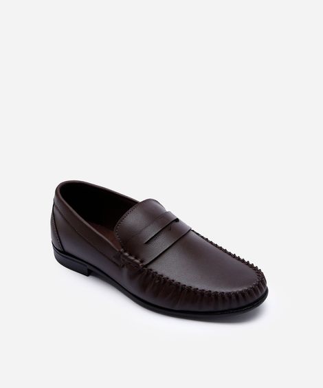 mocassim com recorte marrom