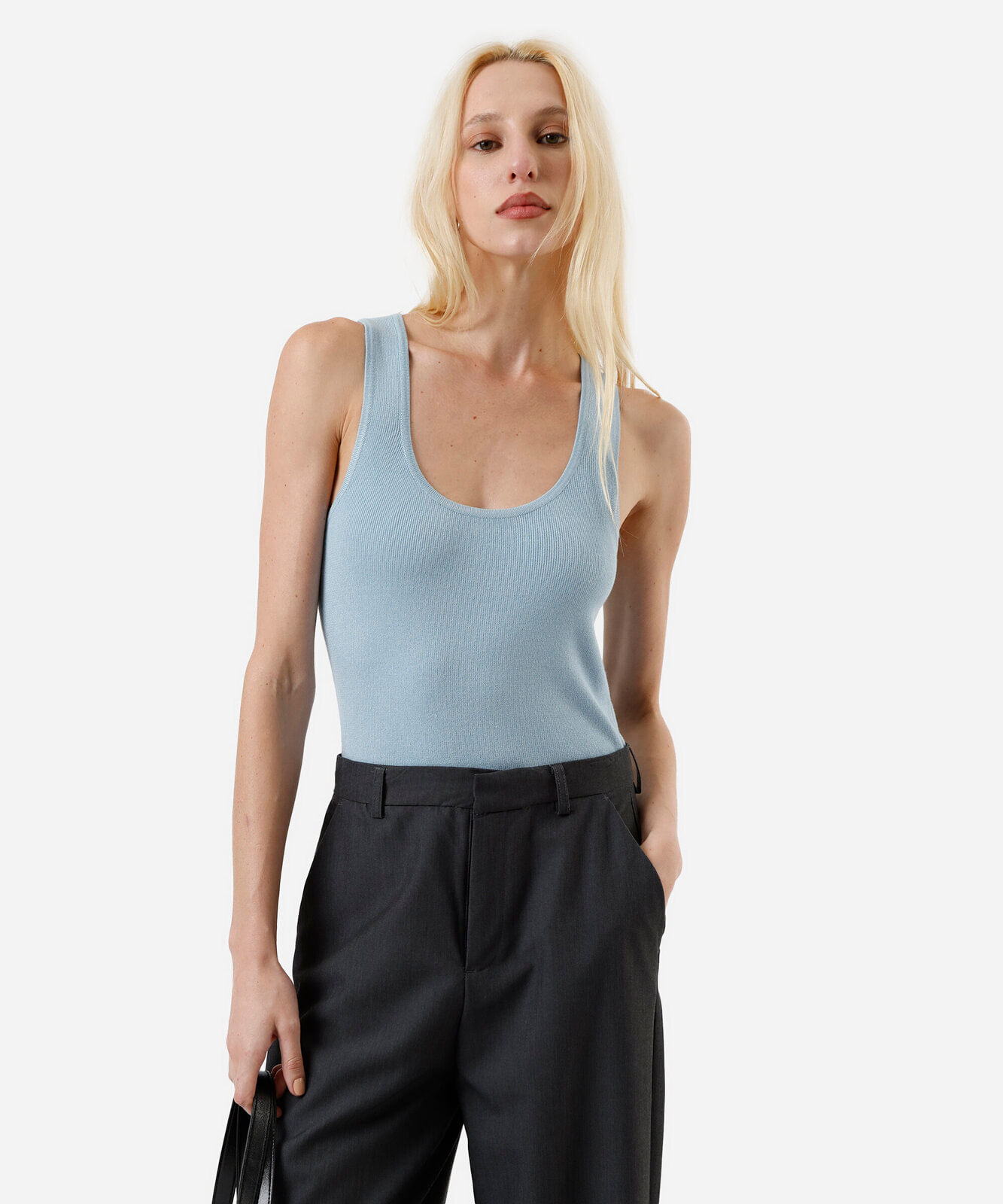 regata de tricot feminina texturizada azul