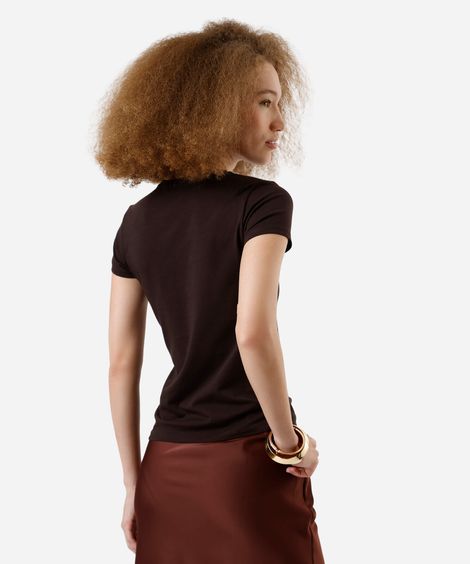 camiseta básica feminina de algodão manga curta marrom