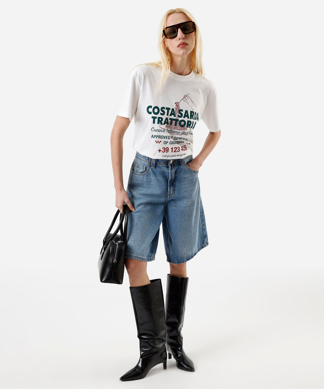 camiseta feminina de algodão estampada oversized off white