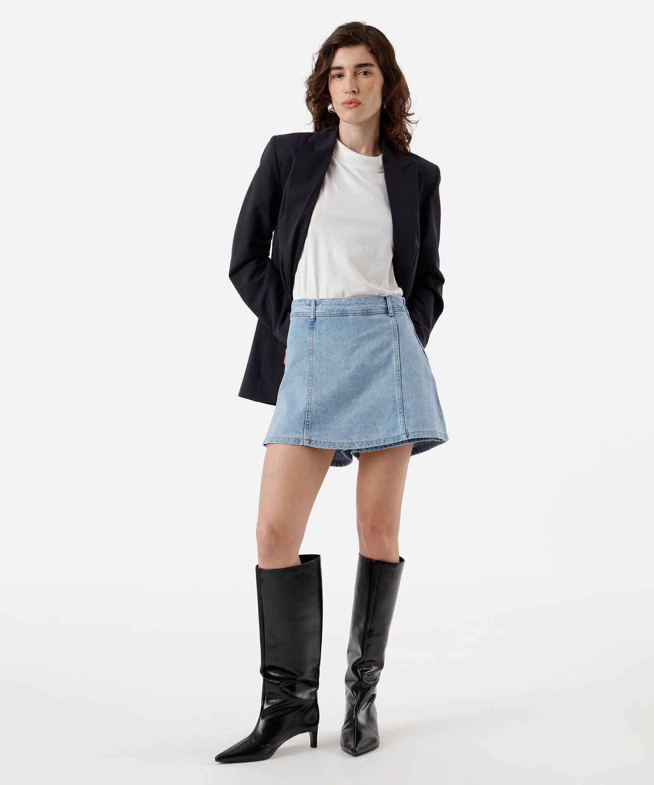 short saia feminino jeans com recortes azul