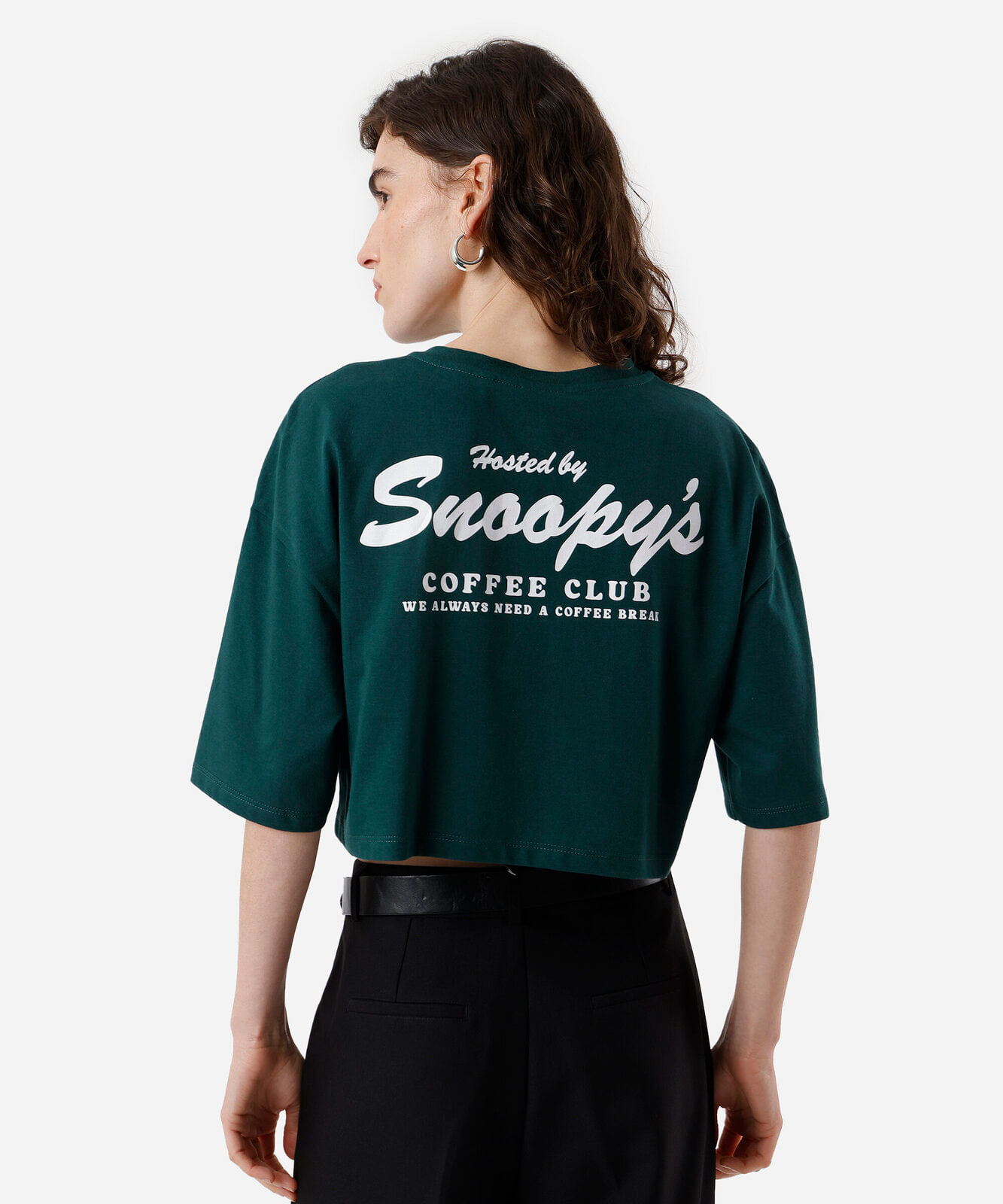 camiseta cropped feminino de algodão snoopy verde