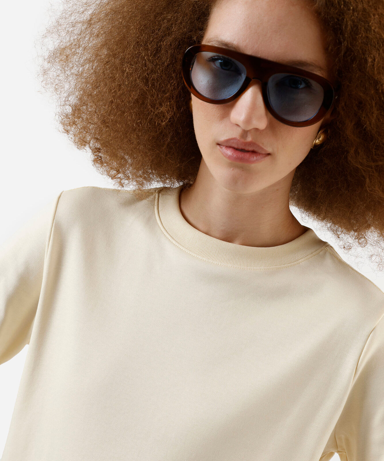 camiseta básica feminina de algodão peruano amarela