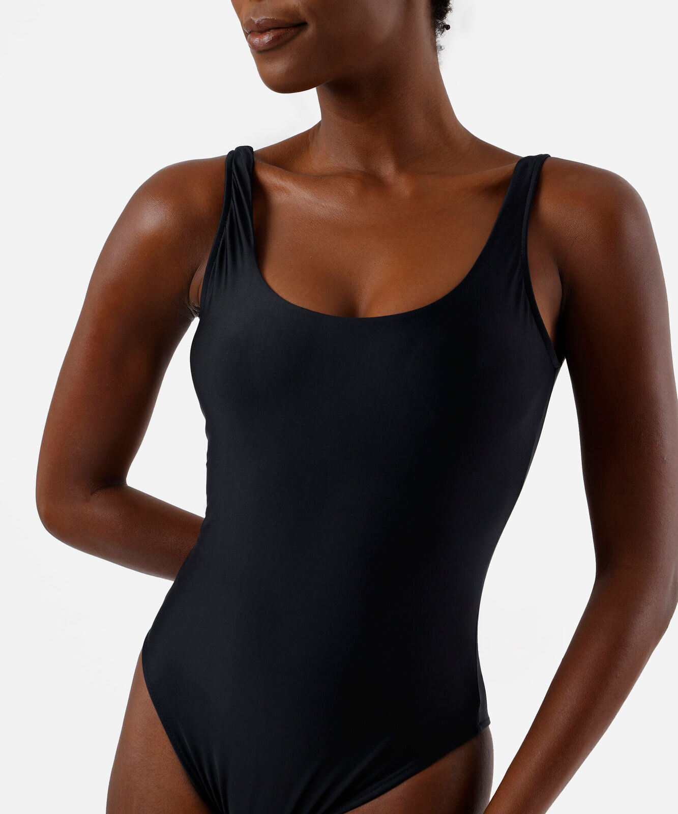 maiô feminino regata essencial preto