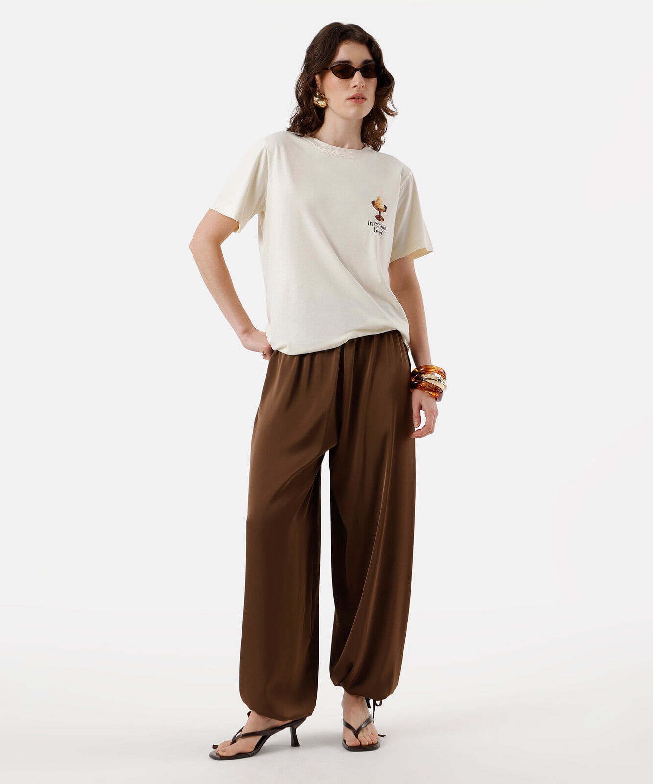camiseta oversized feminina de algodão estampada amarela
