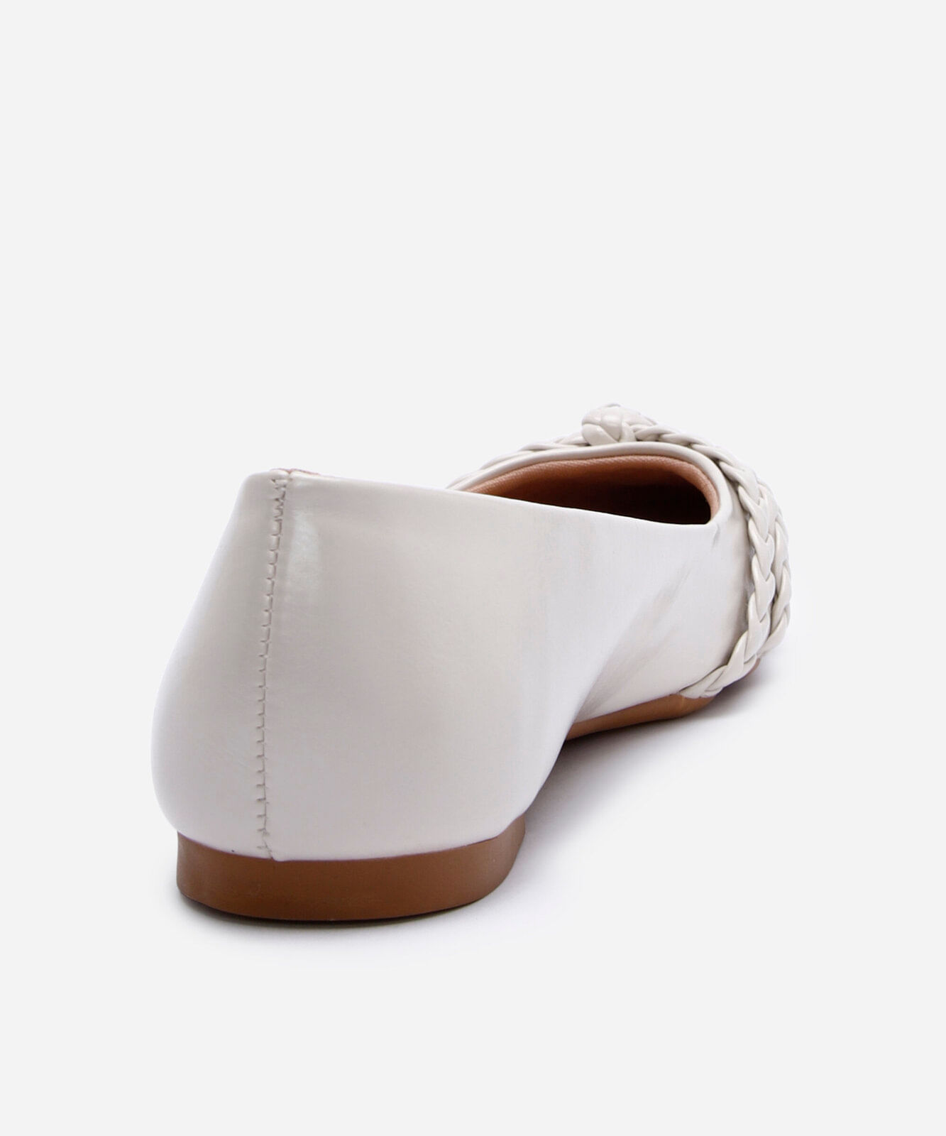 sapatilha bico fino trançada off white
