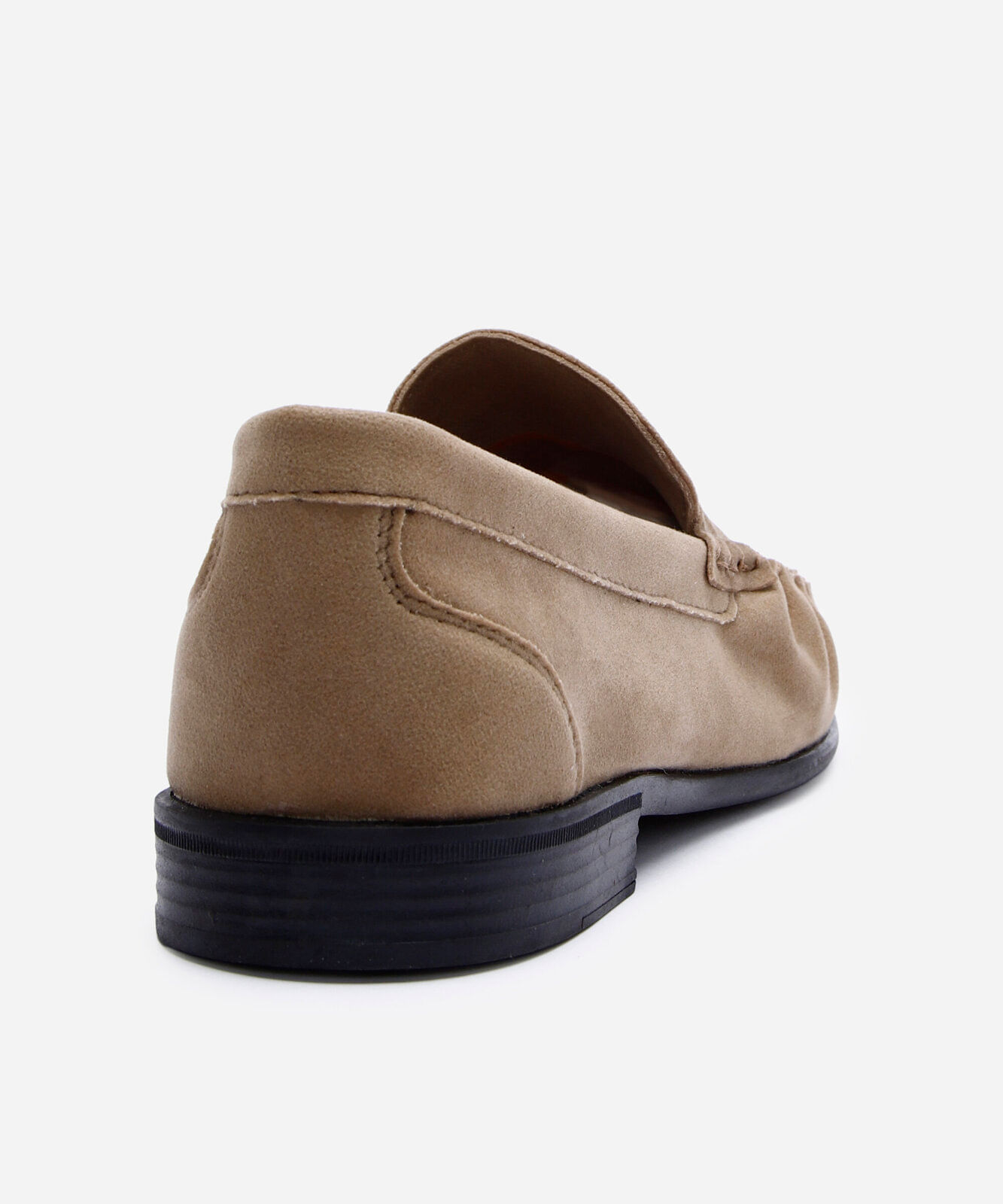 mocassim com recorte bege