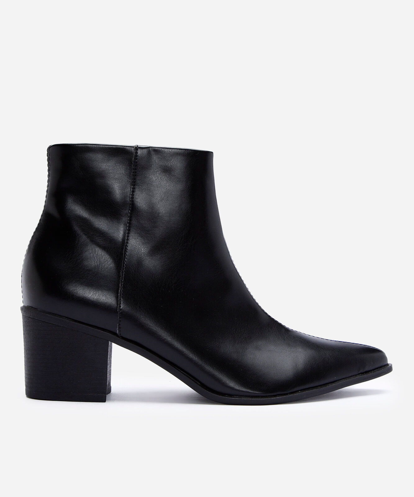 bota western cano curto bico fino preta