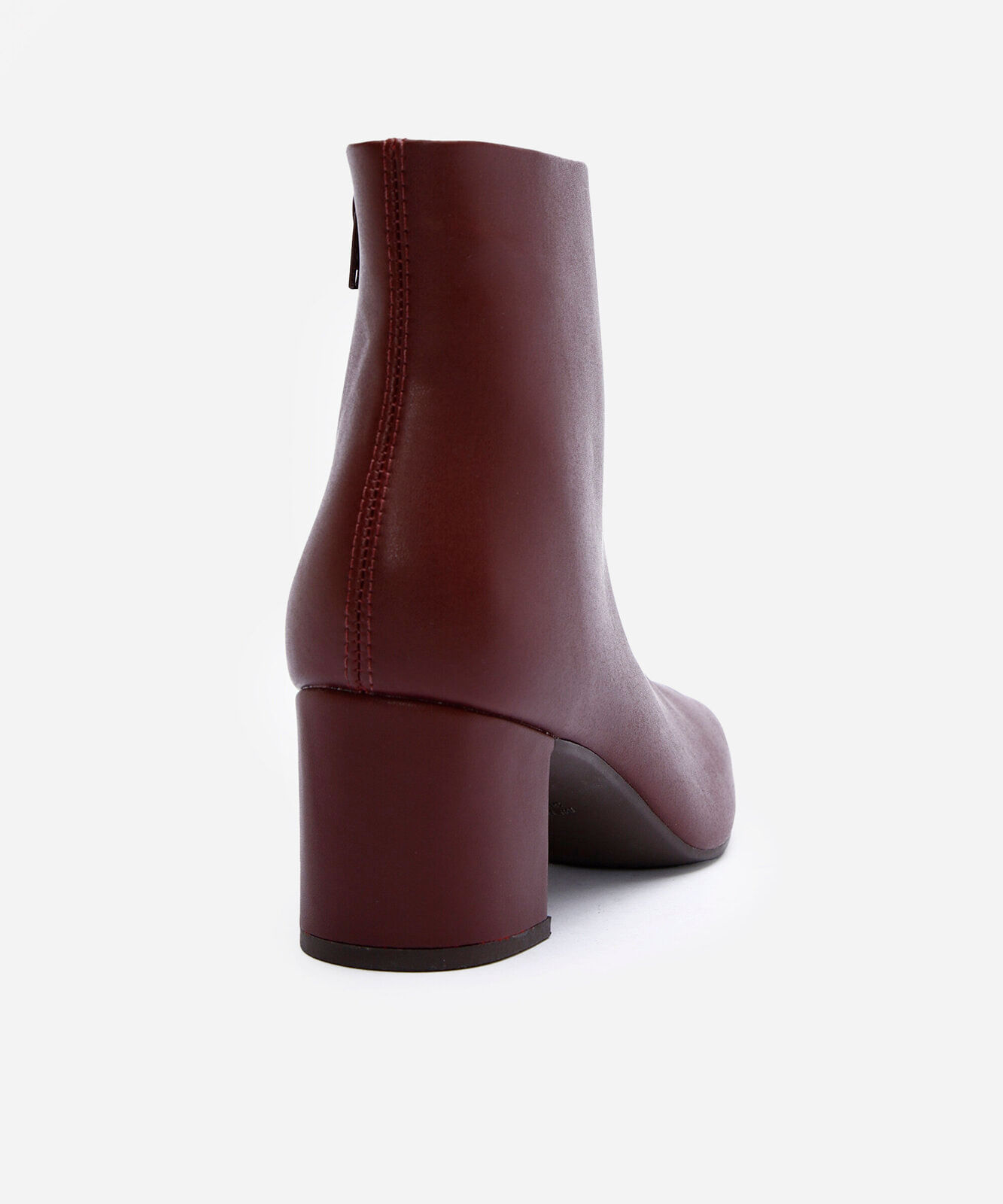 bota cano baixo salto médio via uno vinho