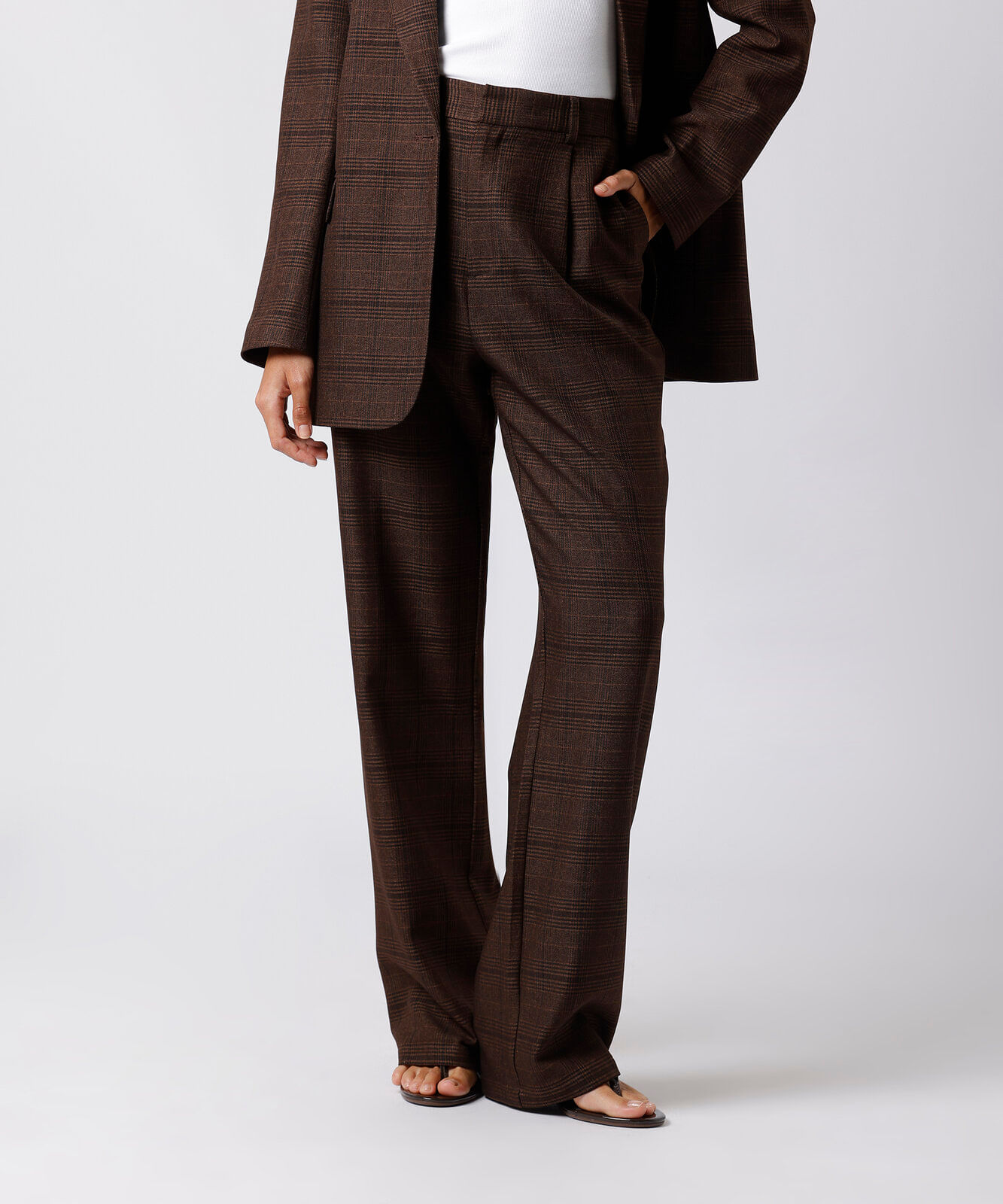 calça de alfaiataria feminina xadrez mindset marrom