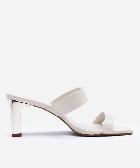 sandália feminina com tiras e bico quadrado off white