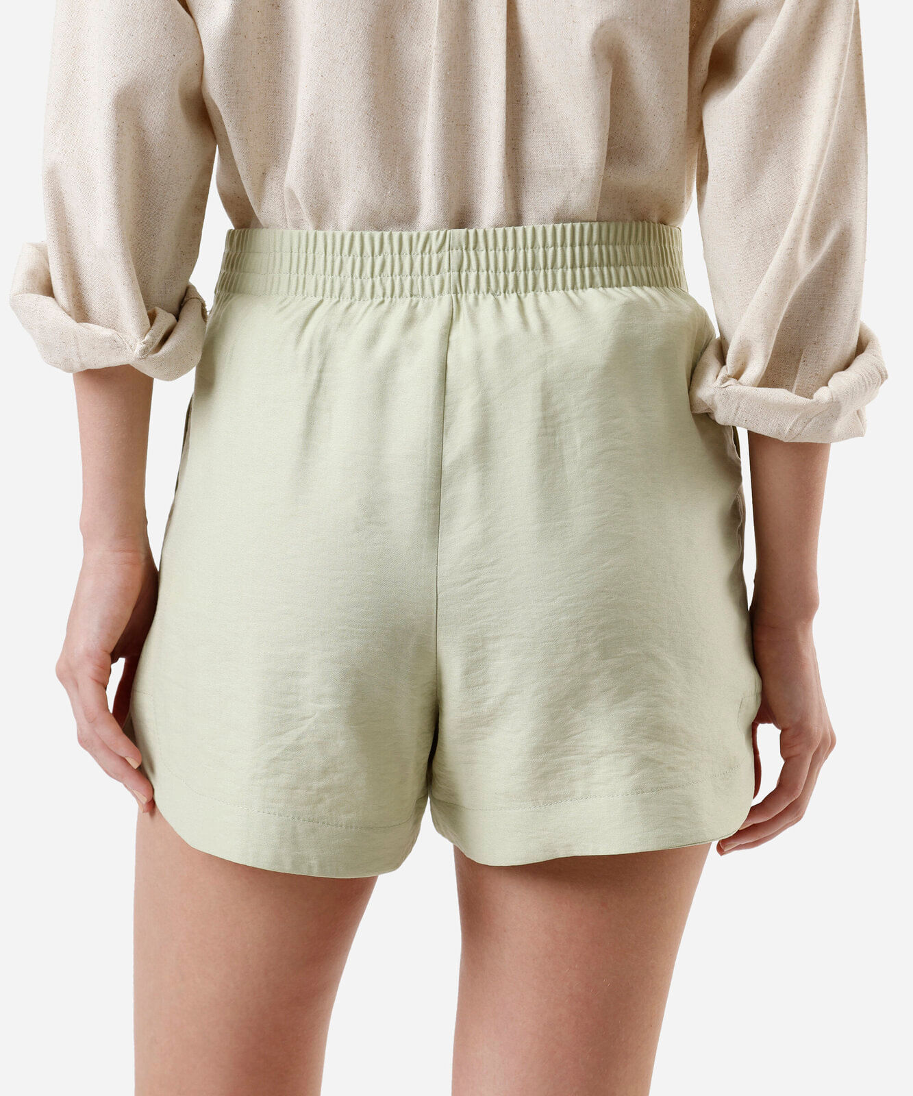 short de alfaiataria feminino com viscose cós elástico verde