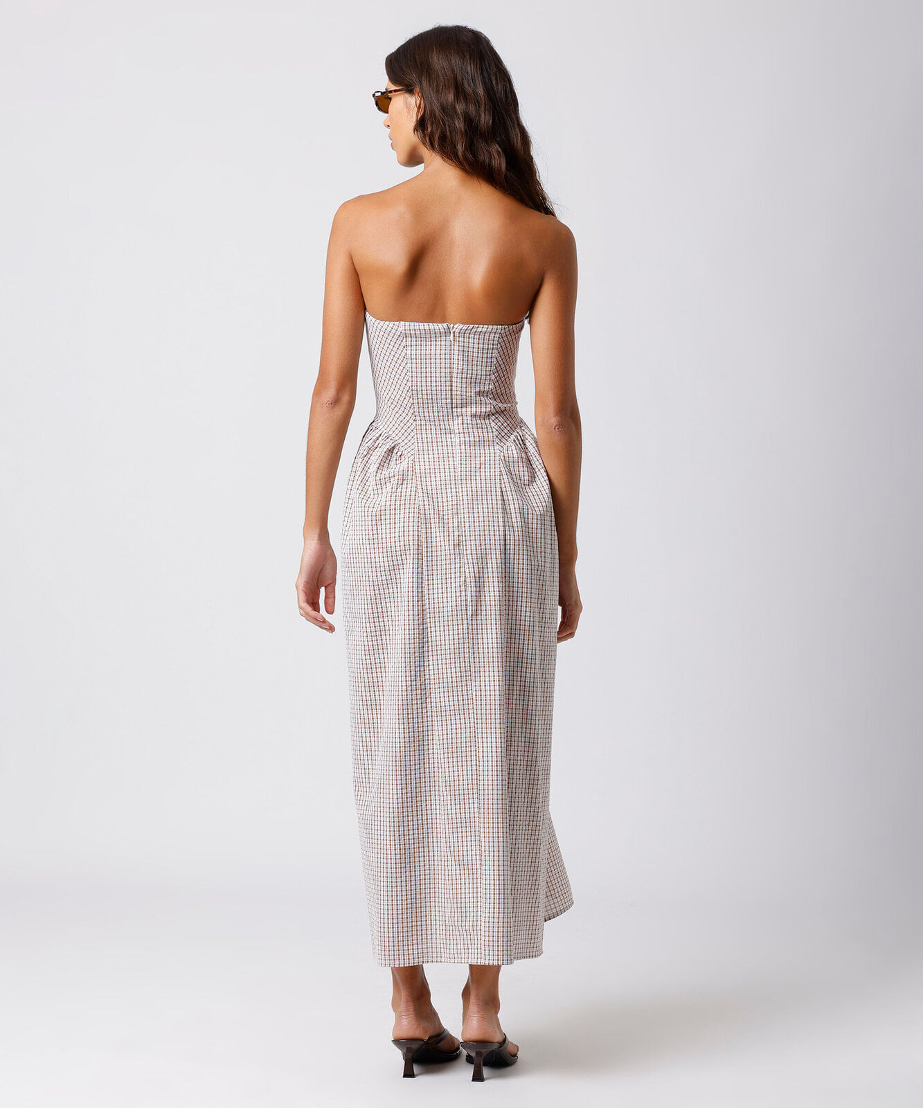 vestido midi sem alça feminino de algodão xadrez mindset marrom