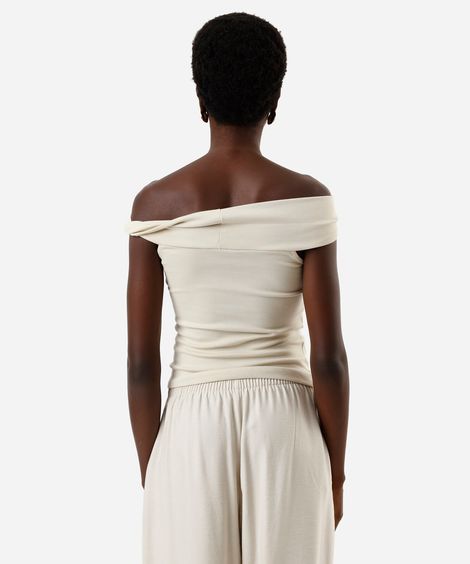 blusa feminina ombro a ombro com detalhe torção bege