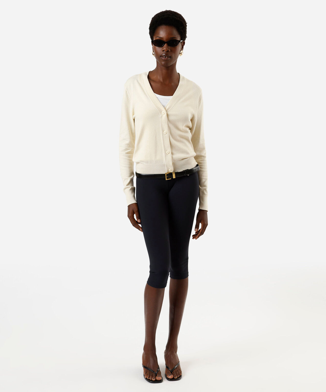 cardigan botões cropped bege