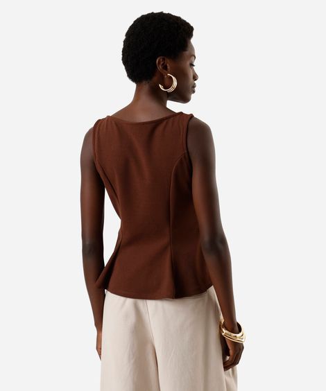 regata feminina peplum com recortes marrom
