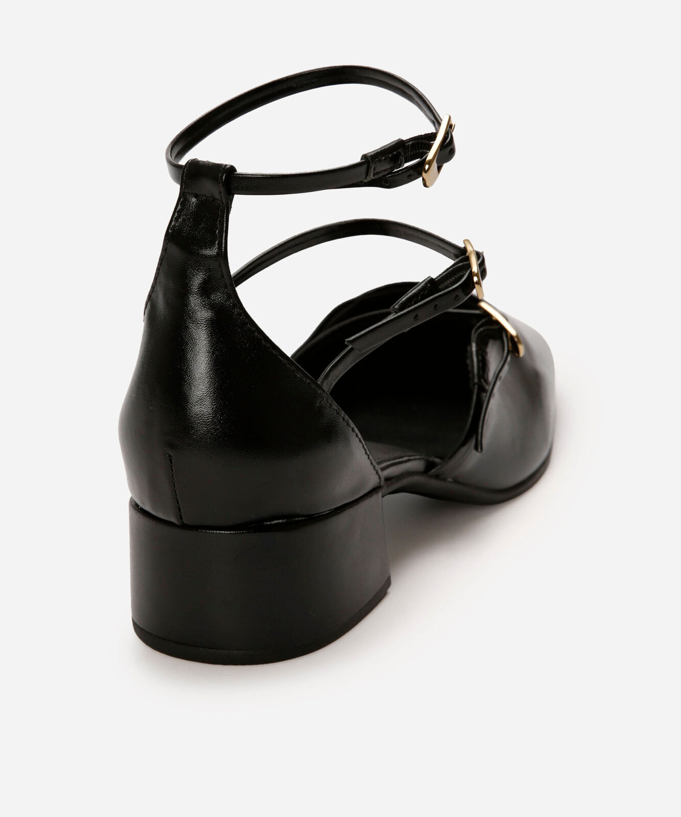 scarpin tiras finas salto baixo mindset preto