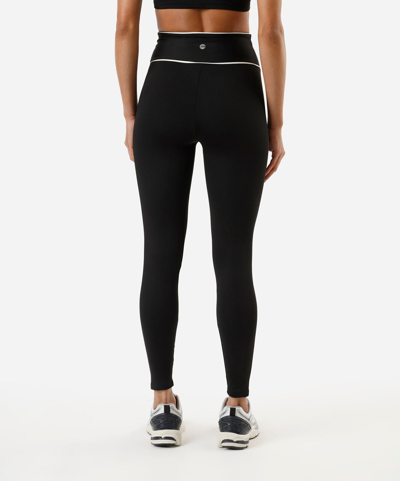calça legging feminina esportiva com nervuras preta