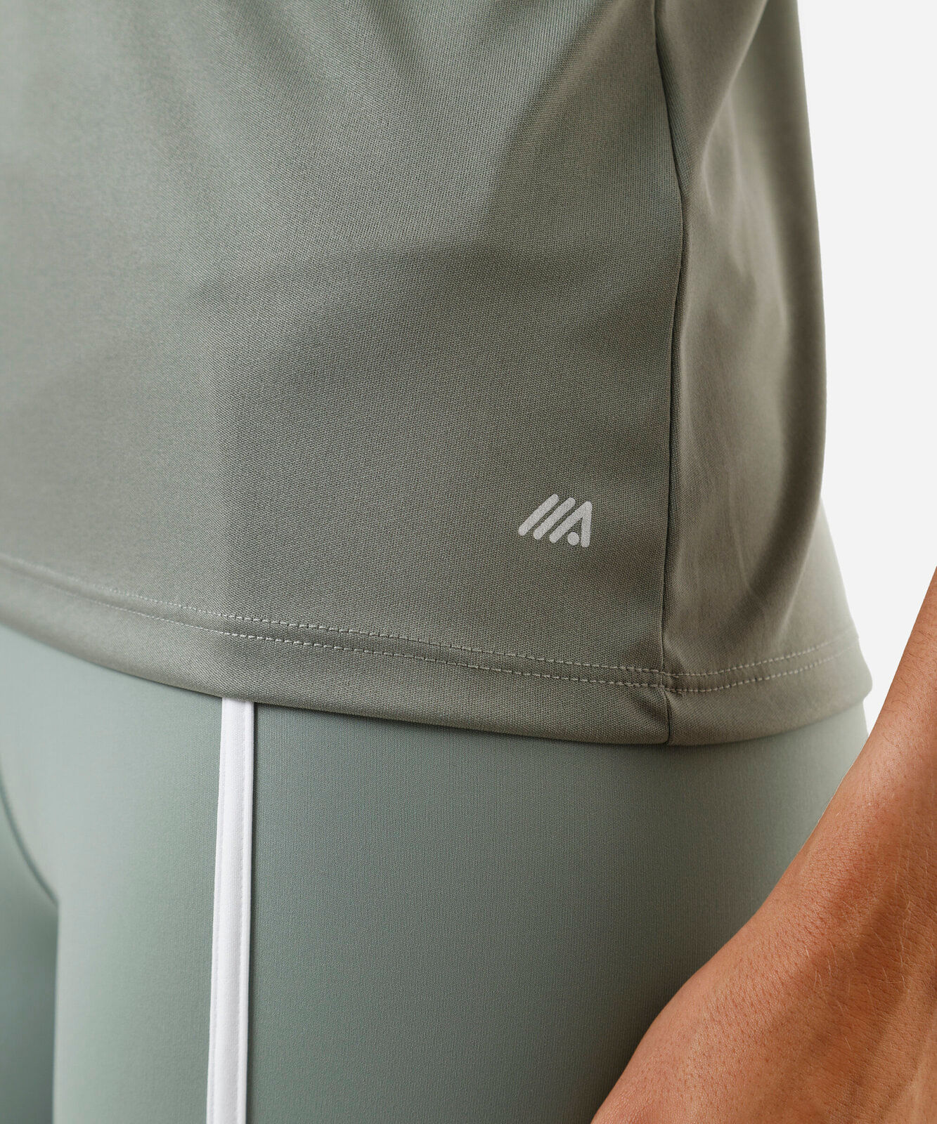 blusa feminina básica manga curta esportiva ace verde