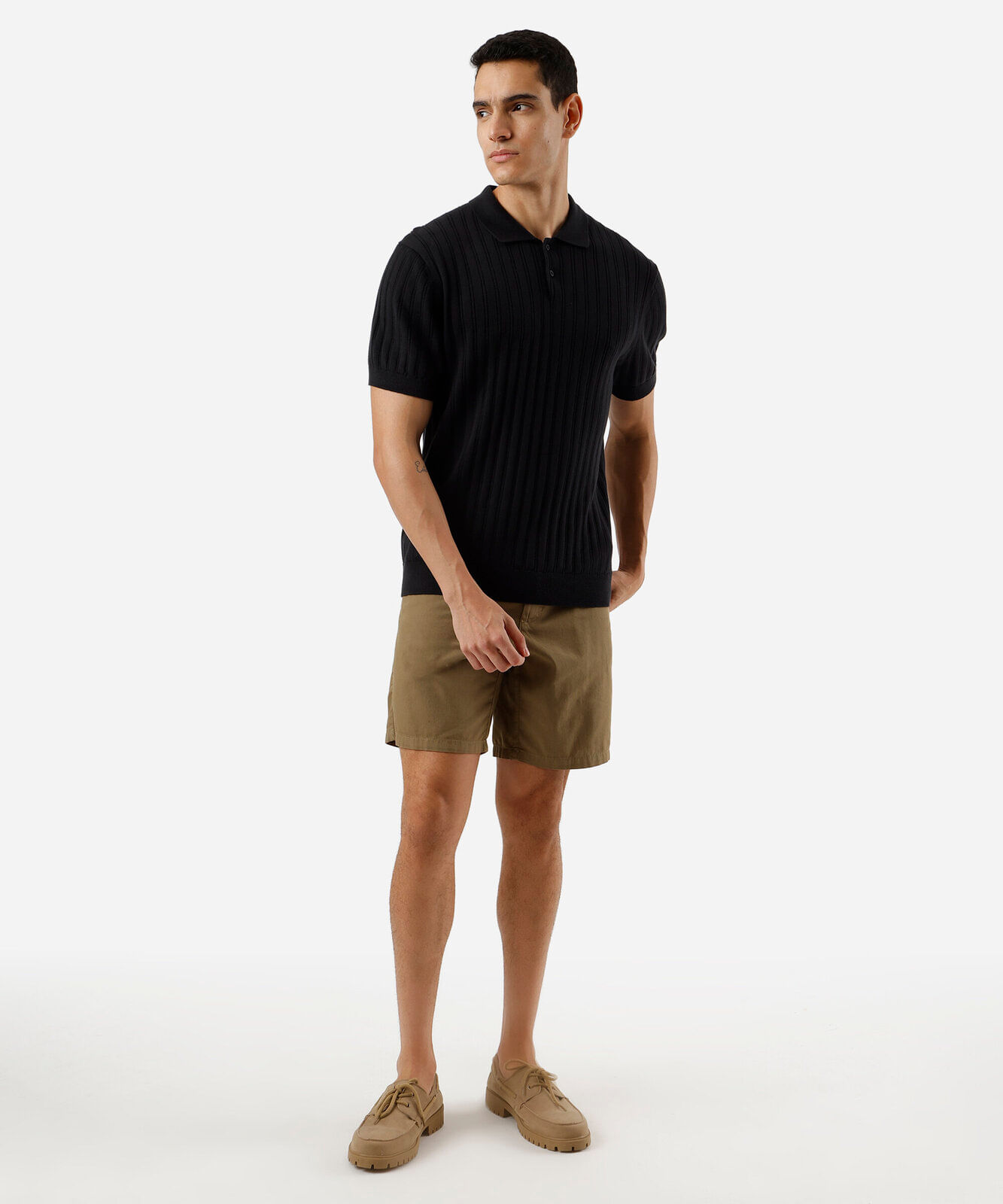 polo masculina de tricot canelada preta