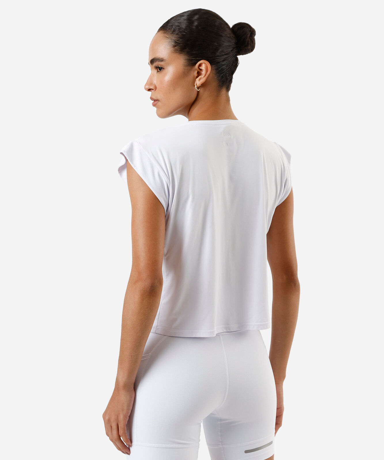 camiseta esportiva feminina muscle branca