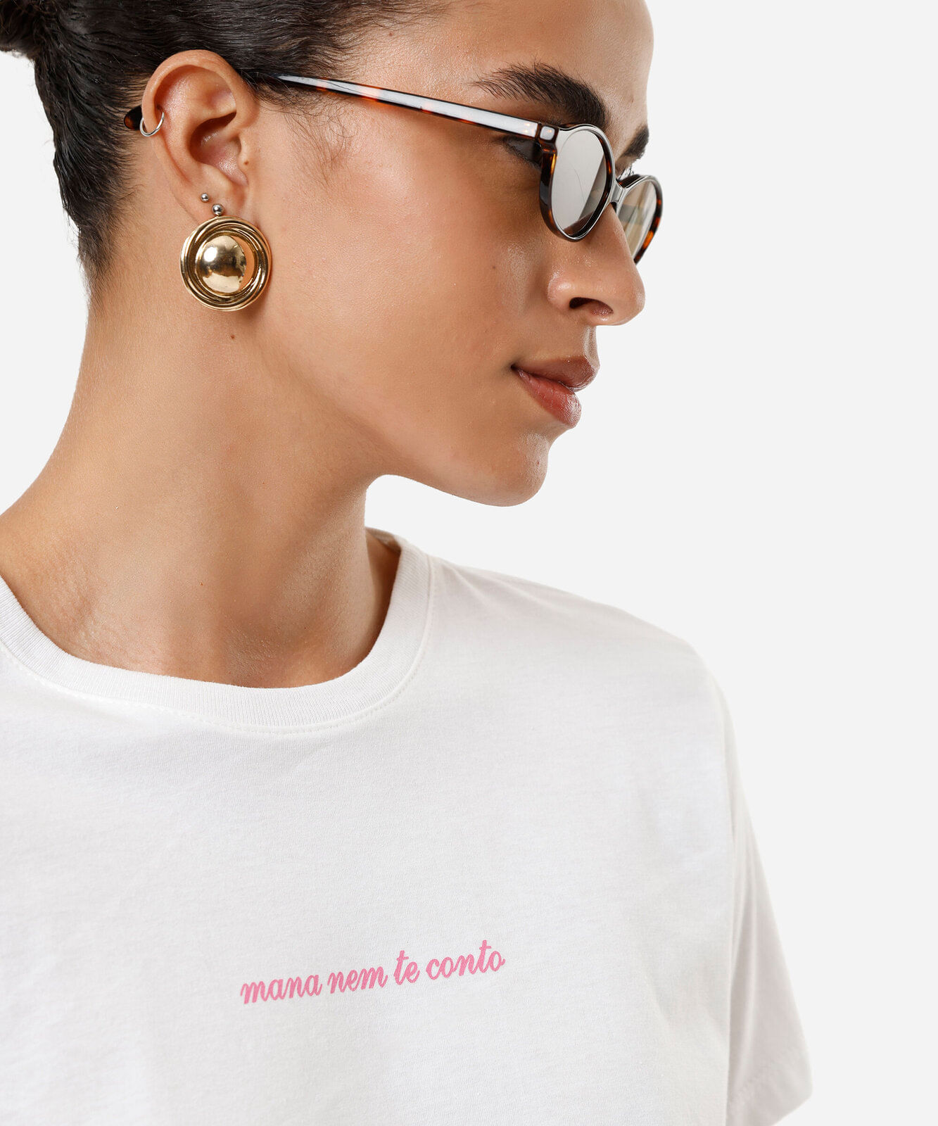 camiseta feminina de algodão mana nem te conto off white
