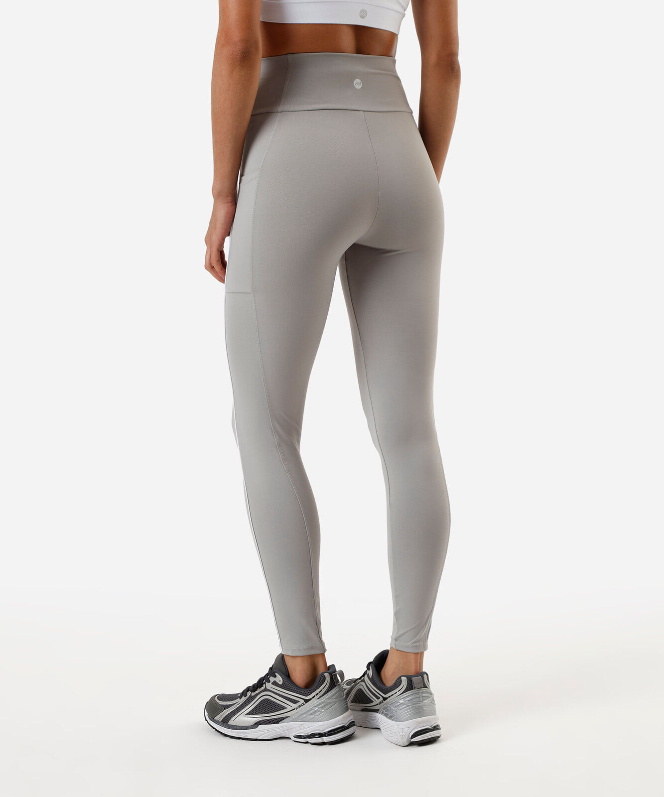 calça legging com bolsos esportiva cinza