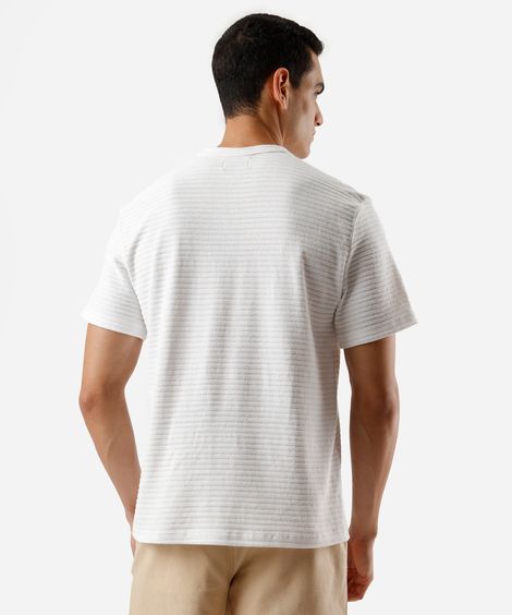 camiseta masculina com algodão gola portuguesa texturizada  off white