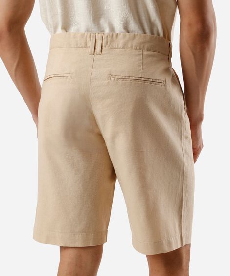 bermuda reta masculina com linho bege