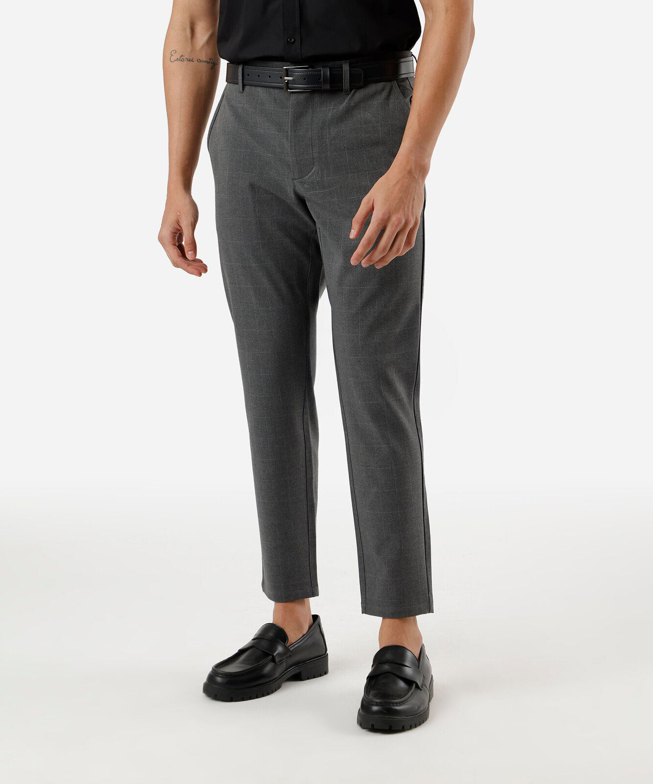 calça slim masculina xadrez com bolsos cinza