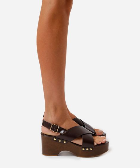 sandália plataforma com tachas oneself marrom