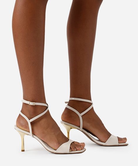 sandália bico quadrado salto fino oneself off white