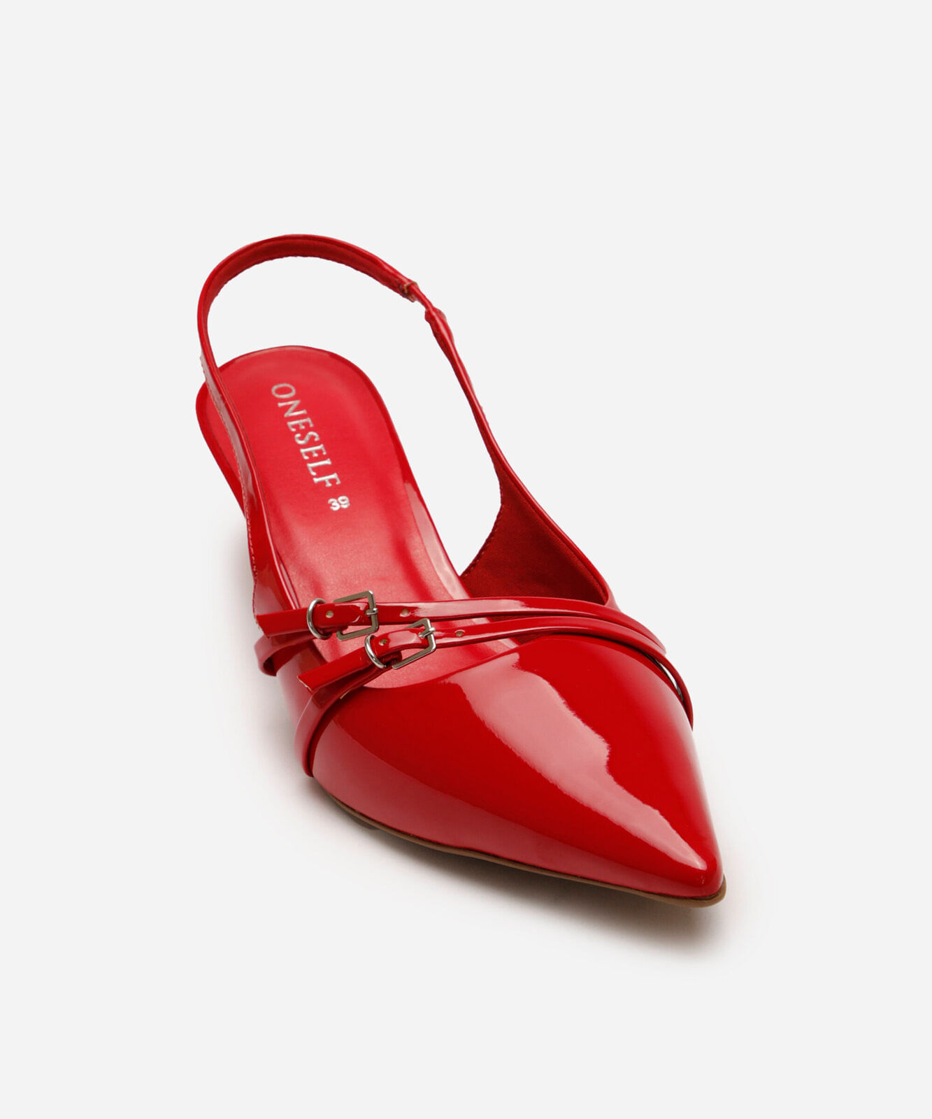 scarpin com fivelas salto fino baixo oneself vermelho