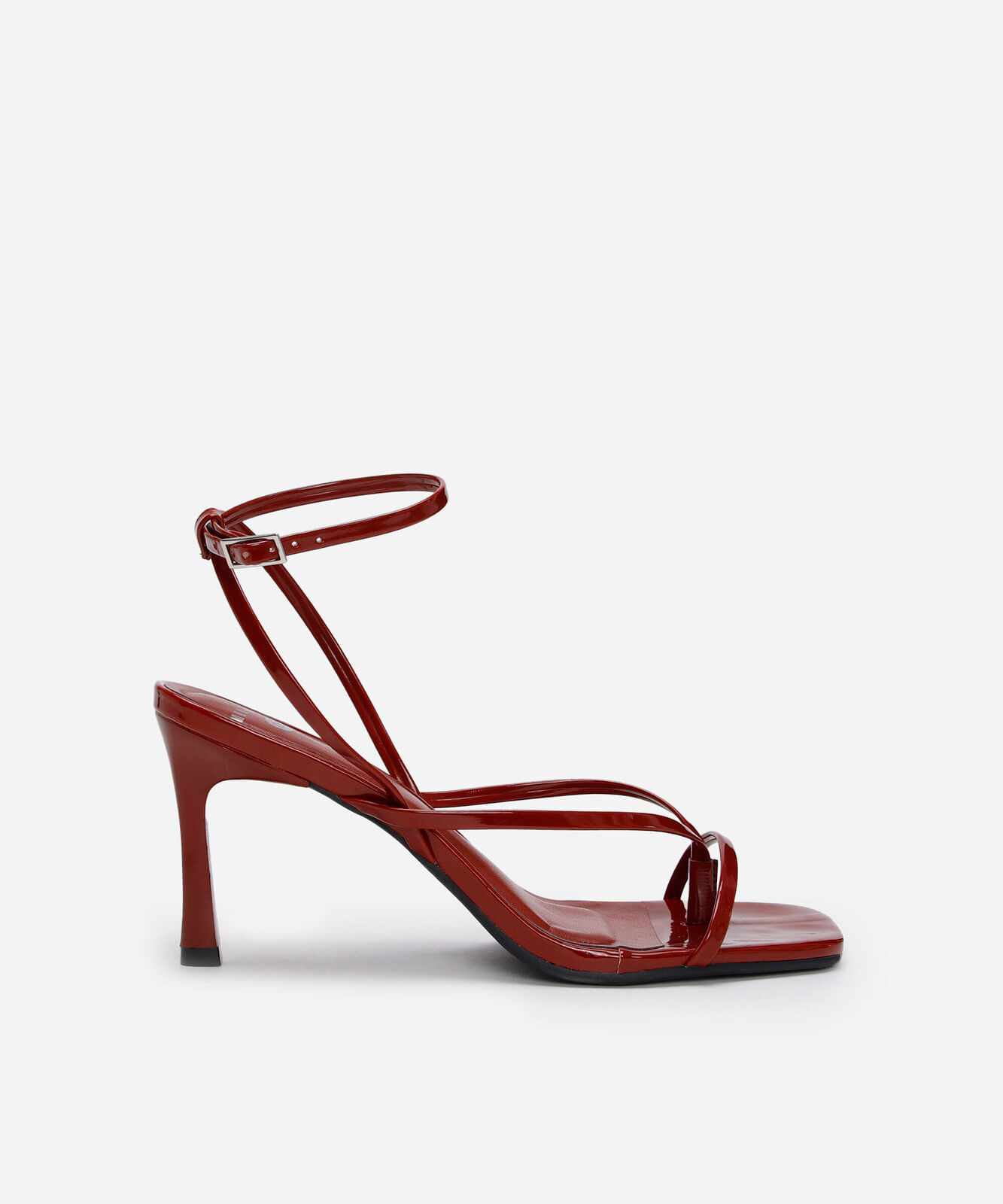 sandália bico quadrado salto fino mindset vinho