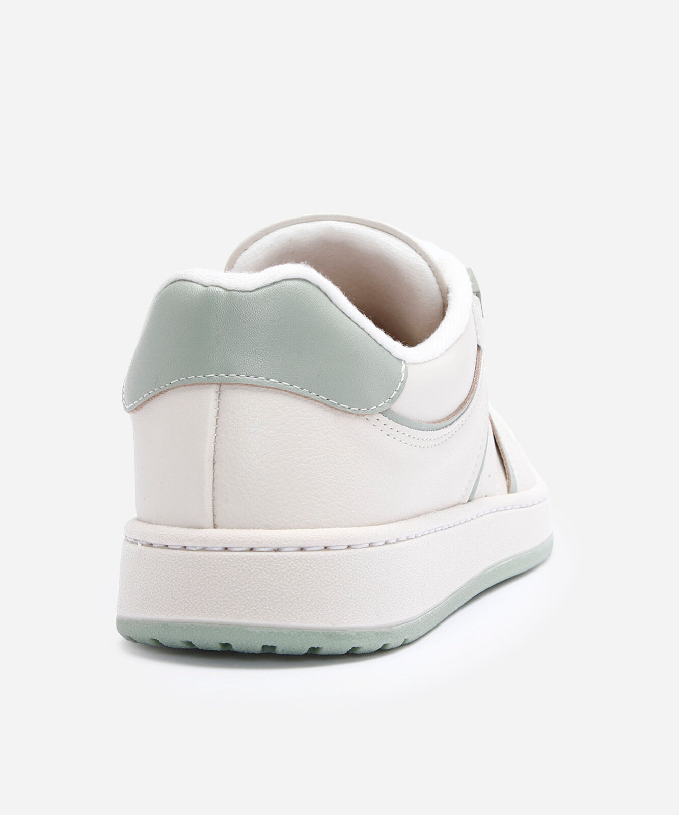 tênis casual com recortes vizzano colorido