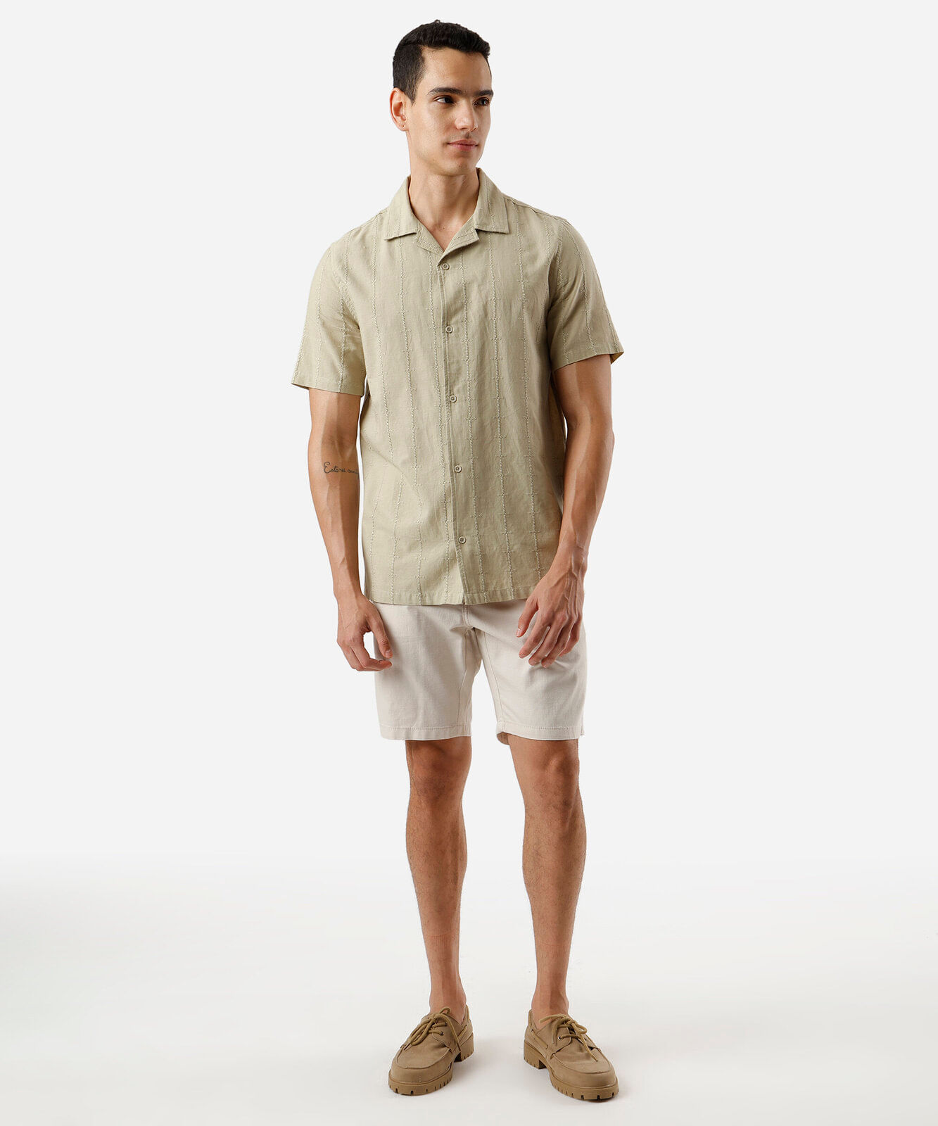 camisa masculina de algodão texturizada bege