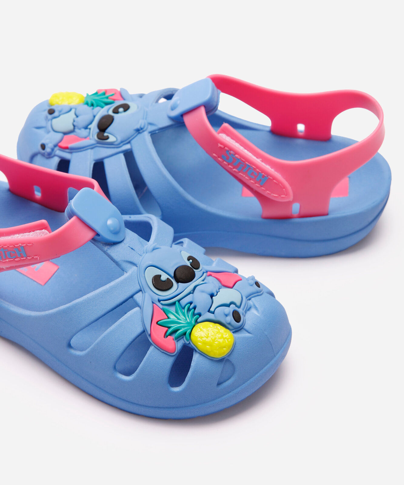 sandália infantil com brilho grendene stitch azul