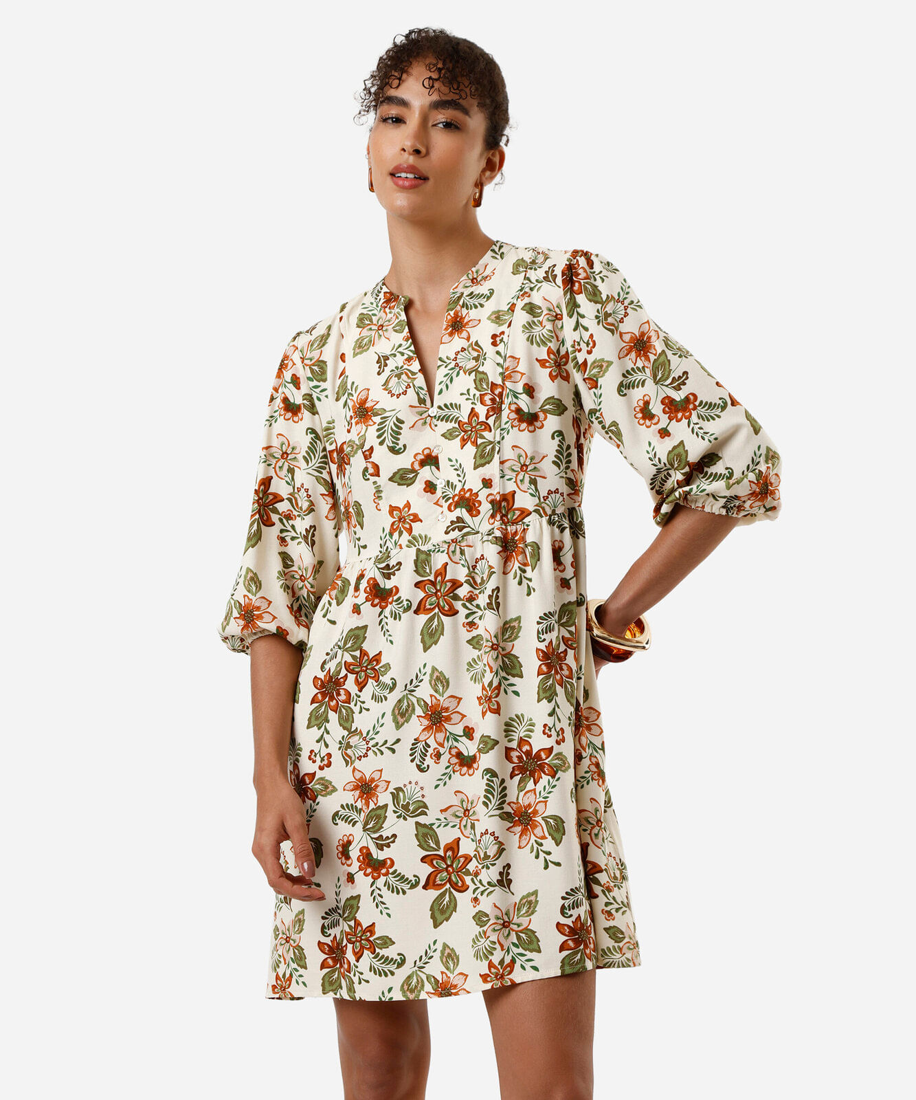 vestido bata feminino curto estampa floral bege