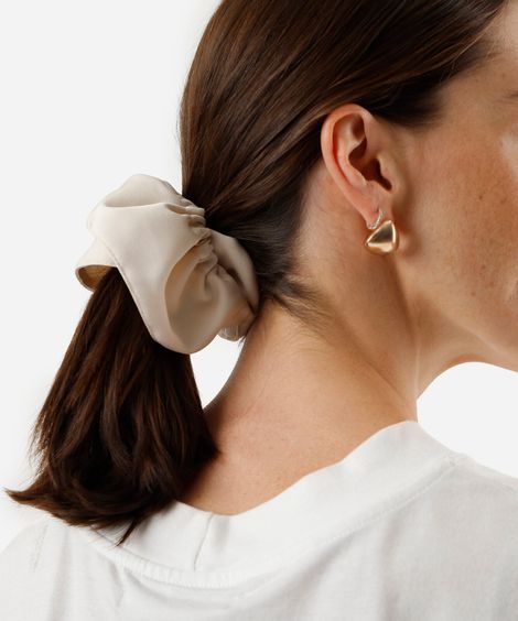 scrunchie franzida bege
